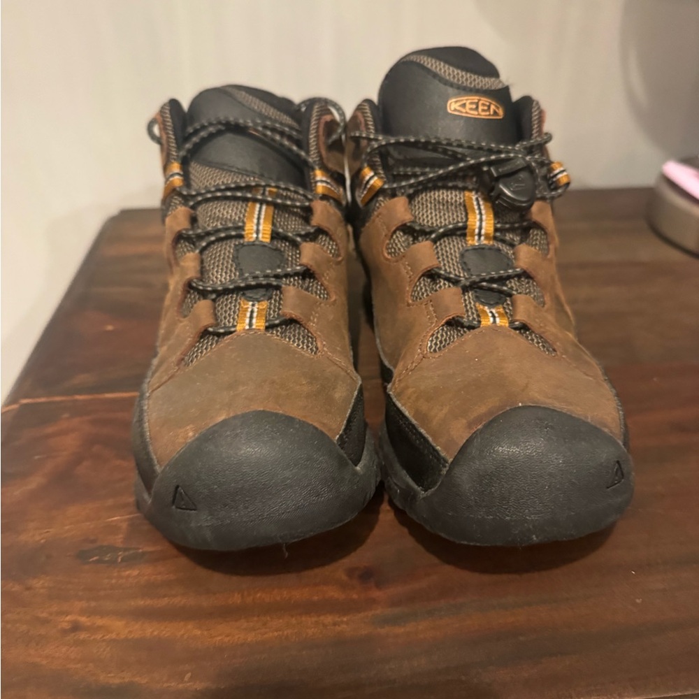 Keen Kids Brown and Black Boots